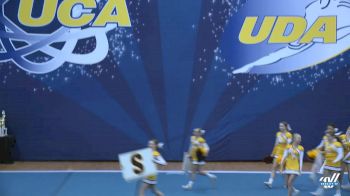 St. Hubert's - [2016 VARSITY Regionals] UCA - Northeast Championship