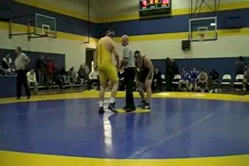 285lbs- Chris Kasten (Purdue) VS Don Stocum (Notre Dame College)