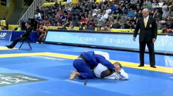 Gianni Paul Grippo vs Osvaldo Augusto Moizinho IBJJF 2017 World Championships