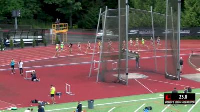 Women's 1500m, Heat 1 - Brenda Martinez toughs out a 4:03