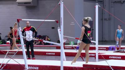 Elisabeth Seitz (GER) Training Bars - Training Day 3, 2017 World Championships