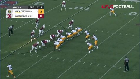Lamar Raynard 17-Yard Touchdown Pass To Malik Wilson