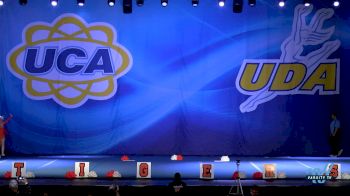 Farmington High School [2017 Medium Varsity - Non Tumble Day 1] UCA Milwaukee Championship