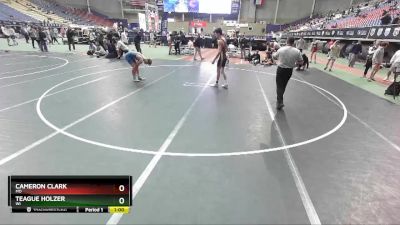 132 lbs Cons. Round 1 - Teague Holzer, WI vs Cameron Clark, MO