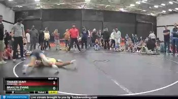 90 lbs Tanner Hunt, Roundtree vs Braylyn Evans, Team Bear Navy