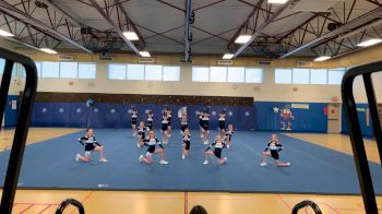 Bath Youth Cheerleading - Mini [L1 Performance Recreation - 8 and Younger (AFF)] 2022 Varsity All Star Virtual Competition Series: Aloha Syracuse