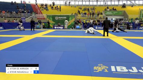 JOÃO VITOR DE ARRUDA VENANCIO vs JOSÉ STEVE NDUAZULU NDILU 2024 Brasileiro Jiu-Jitsu IBJJF