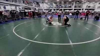 260 lbs Round Of 16 - Jesse Badger, Carver vs Izaak Wolnewicz, Vergennes