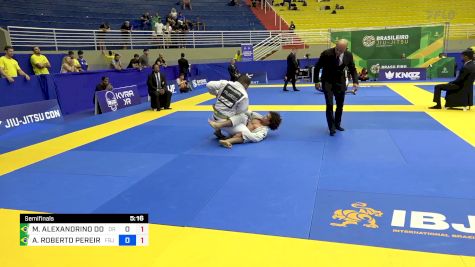 MATEUS ALEXANDRINO DOS S. MARTIN vs ADRIAN ROBERTO PEREIRA 2024 Brasileiro Jiu-Jitsu IBJJF