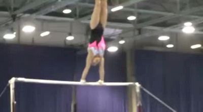 China (Huang Qiushuang)