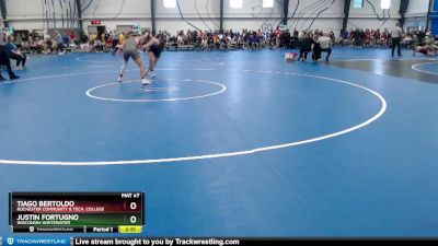 Elite 141 lbs Champ. Round 1 - Justin Fortugno, Wisconsin-Whitewater vs Tiago Bertoldo, Rochester Community & Tech. College