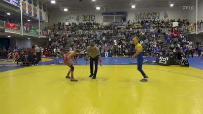 121 lbs R-32 - Jax Forrest, Bishop McCort vs Brock Holderbaum, Chestnut Ridge