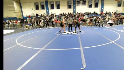 220 lbs Round Of 16 - Logan Frank, Taunton vs Parisse Williams, Chicopee