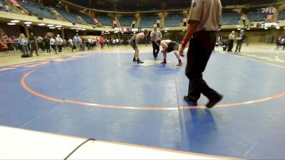 285 lbs 7th Place Match - Matt Medina, St. Charles East vs Owen Jakubczak, Fremd