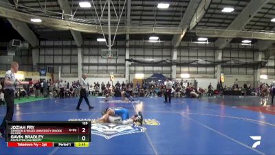 125 lbs Semifinal - Joziah Fry, Johnson & Wales University (Rhode Island) vs Gavin Bradley, Castleton University