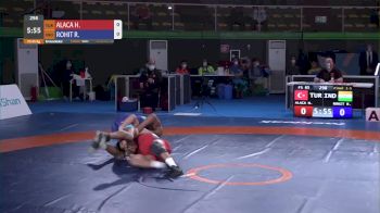 65 kg Hamza ALACA, TUR vs Rohit ROHIT, IND