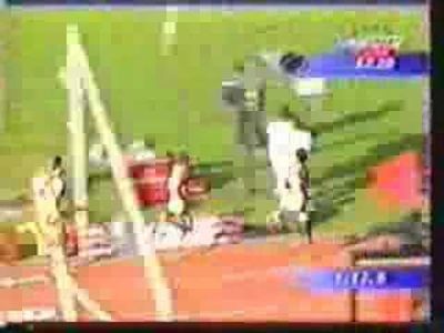 Race Video: Noah Ngeny runs 1000 meter world record 2:11.96