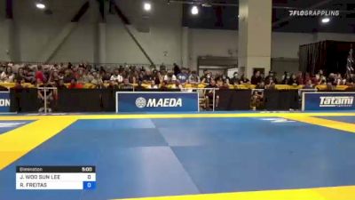 JOSEPH WOO SUN LEE vs RAFAEL FREITAS 2021 World Master IBJJF Jiu-Jitsu Championship