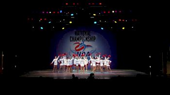 Roswell High School Charlie's Angels Dance Team [2018 Large Varsity Pom Finals] NDA High School Nationals