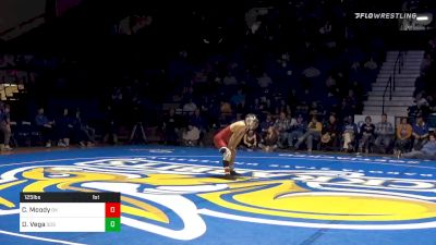 125 lbs Christian Moody, OK vs Danny Vega, SDSU