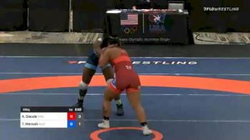 68 kg Final - Alexandria Glaude, Team Winchester vs Tamyra Mensah, Team Mensah Stock