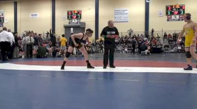 152 lbs match Brandon Kingsley Apple Valley vs. Colby Thompson Clovis