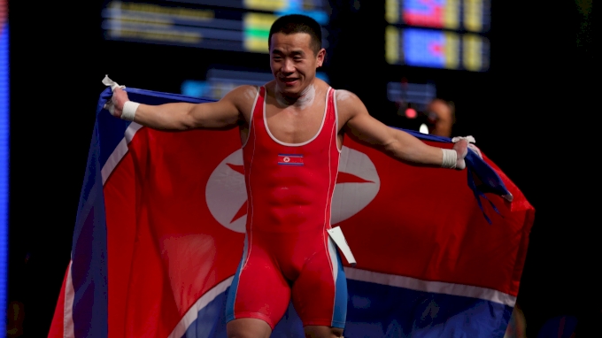 Om Yun Chol Sets A World Record