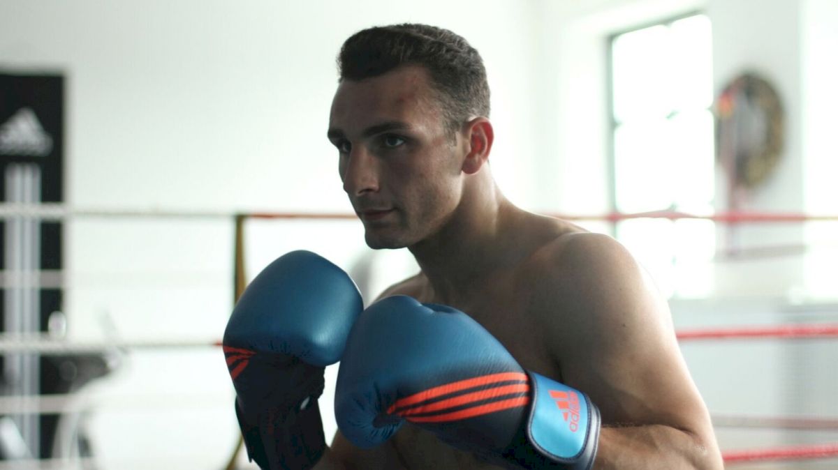 Boxing on TV: Your Guide to Gevor vs. Simmons and the Weekend in Boxing