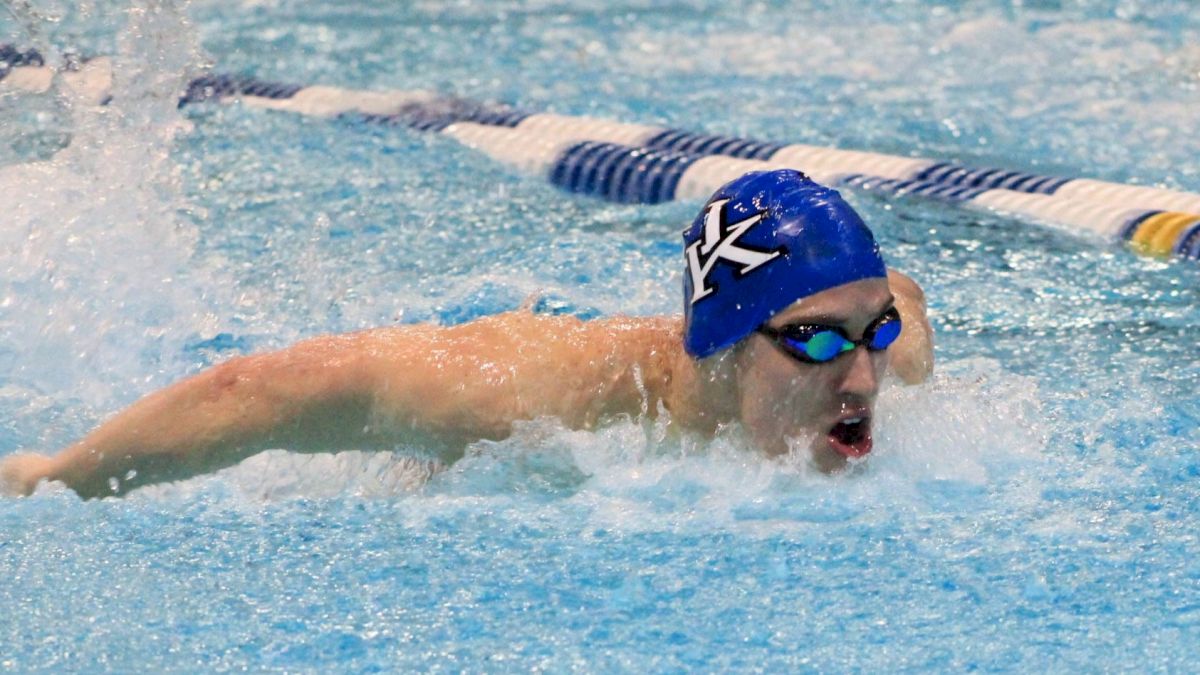 Higgins Continues Unbeaten Streak, Galyer Shines For Kentucky On Senior Day