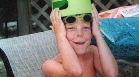 10 Things Only Swimmers From The '90s Remember