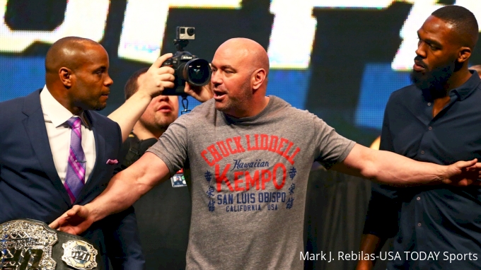 Daniel-Cormier-Jon-Jones-UFC-214