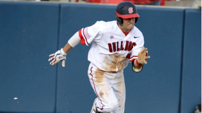 0226_BaseballVPepperdineWeir0428.jpg