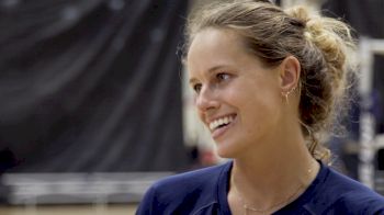 Volleyball & Blogging With Kelsey Robinson