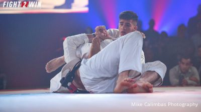 Matheus Gabriel Grabs An Armbar For Victory!