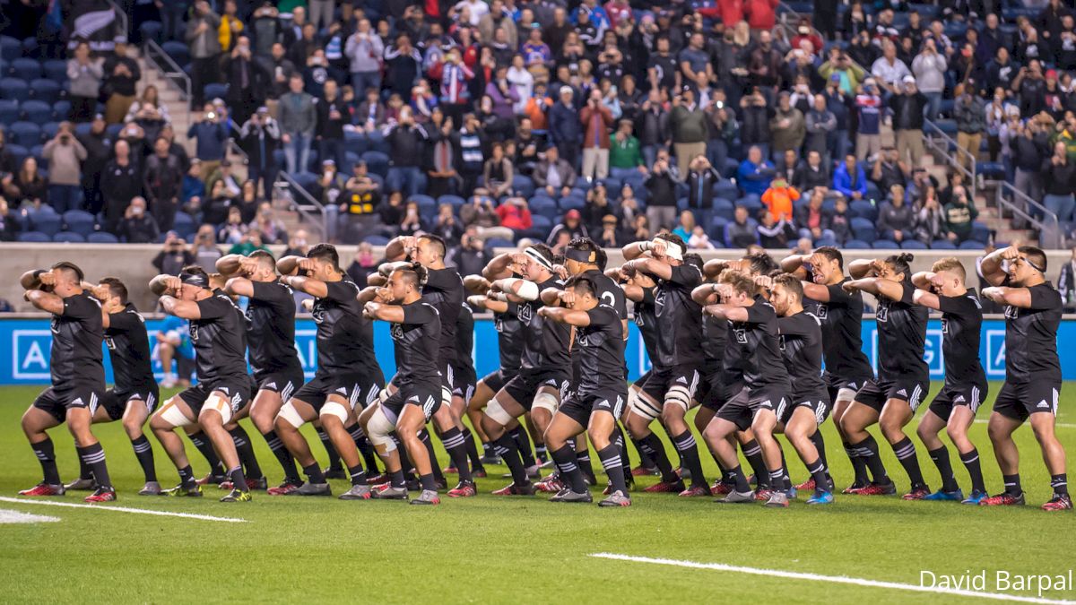 Maori All Blacks Race Around Chicago