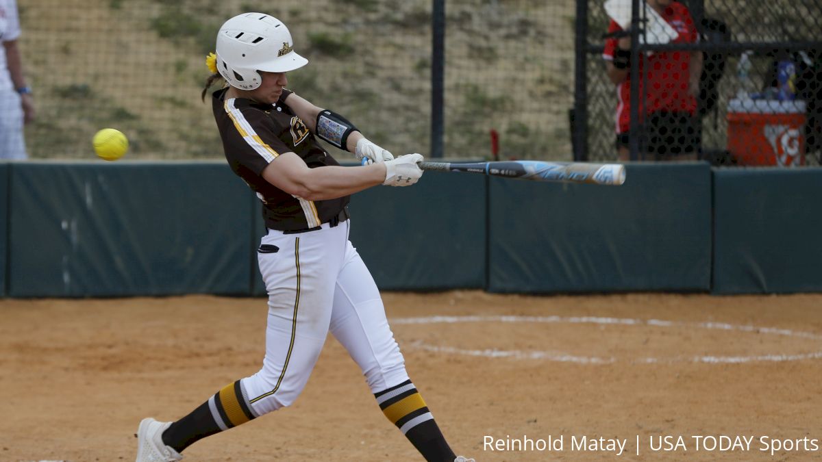 Tufts Edges Out Rowan In Pitching Duel At THE Spring Games