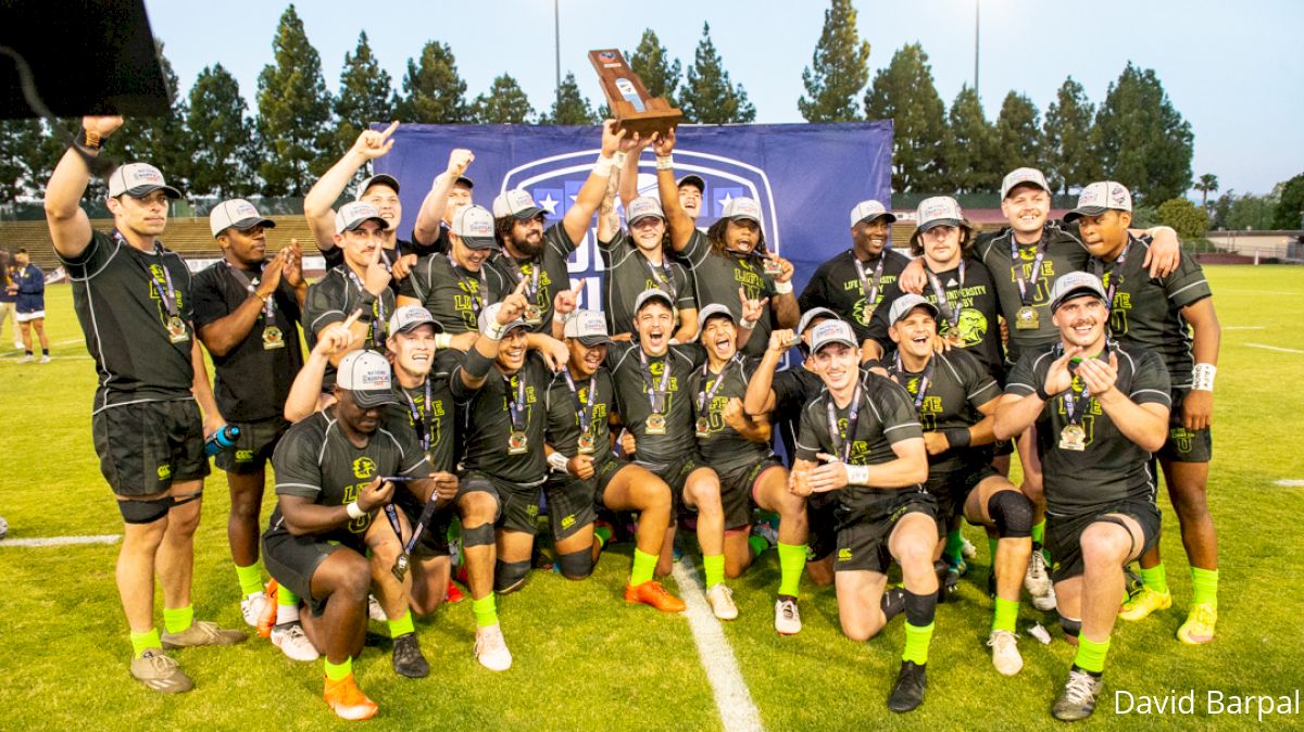 2019 Men's & Women's Collegiate Team Of The Year