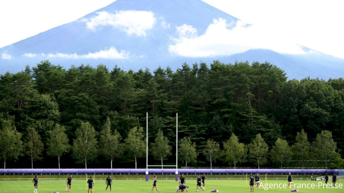 Rugby Drills That Keep Your Social Distance