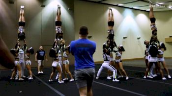 Smoed Warms Up At Spirit Sports!