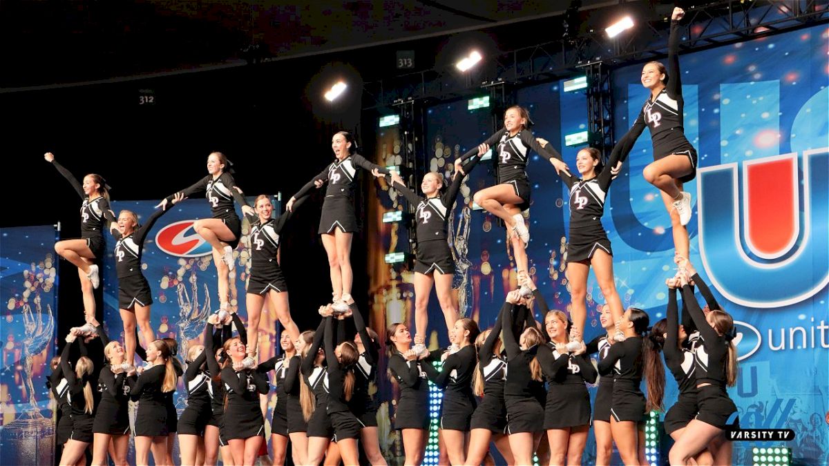 Finals Preview: Super Varsity Show Cheer Advanced