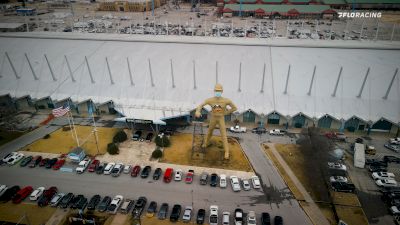 It's Time To Chase The Golden Driller At The Lucas Oil Chili Bowl Midget Nationals