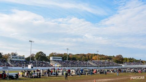 NASCAR Whelen Modified Tour Title Fight Heads To Thompson