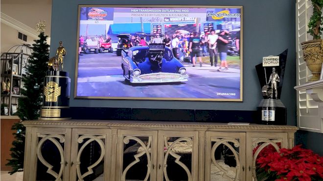 Ron Capps Spends His Saturday Watching Snowbird Outlaw Nats on FloRacing