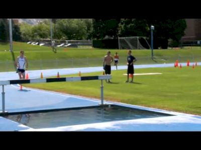 BYU 800m runner vs. 3000m Steeplechasers in 1K steeple