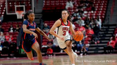 Dec. 11 Women's AP Top 25: UNLV Runs In On An Undefeated Roll