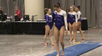 Chow's (Courtney Loper 1)