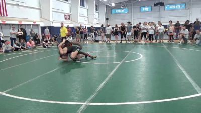 160-C lbs Round Of 32 - D'Marion Erlenbeck, MI vs Tony Preolitti, WV