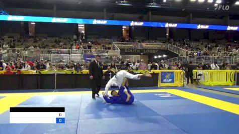 OLIVER TOMAS SERRALLES SAUSER vs DAVI LUCAS PINHEIRO MACHADO DE S 2024 Pan Jiu Jitsu IBJJF Championship