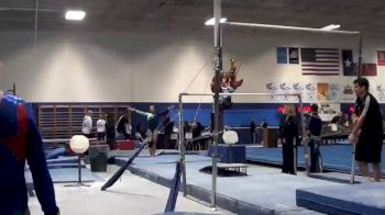 Tavia Smith - Bars [3/23/12]  8.90