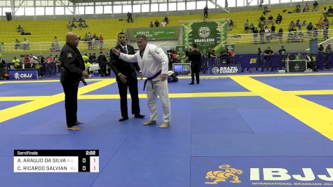 ALEXSANDRE ARAUJO DA SILVA vs CASSIANO RICARDO SALVIANO DOS RE 2024 Brasileiro Jiu-Jitsu IBJJF